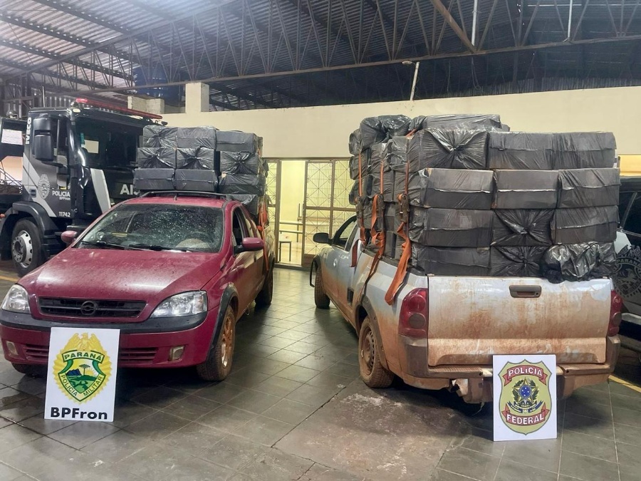 Polícia Federal e BPFron apreendem 2 veículos carregados com cigarros contrabandeados em Guaíra
