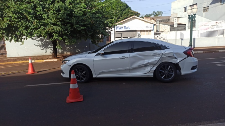 Após mal súbito de motorista, colisão é registrada no Centro de Toledo