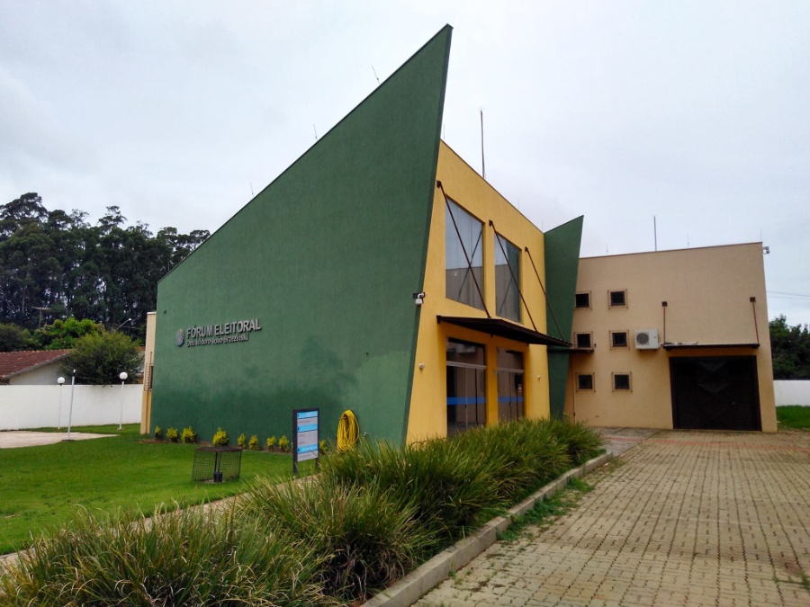 TRE-PR anuncia mudanças nos locais de votação para as eleições de 2024 em Toledo