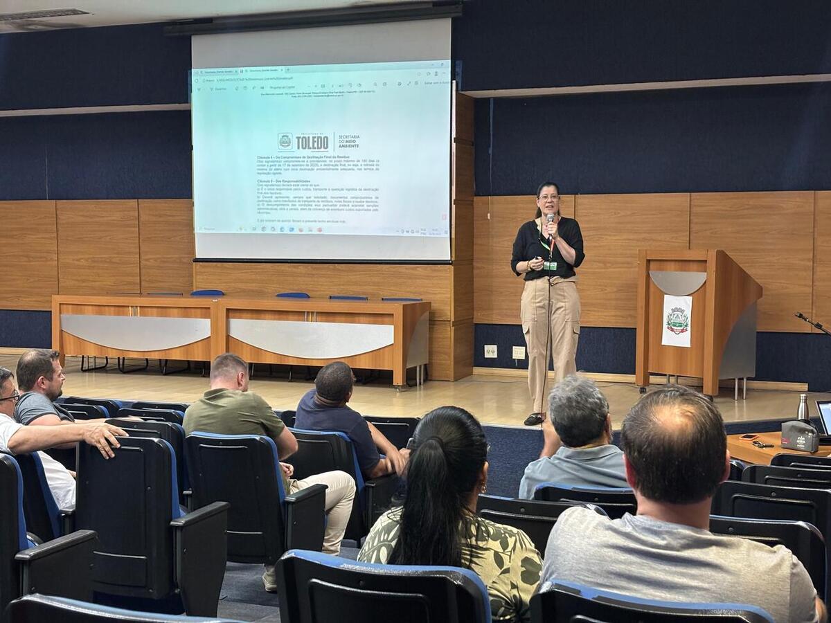 Toledo apresenta TAC para destinação de resíduos volumosos
