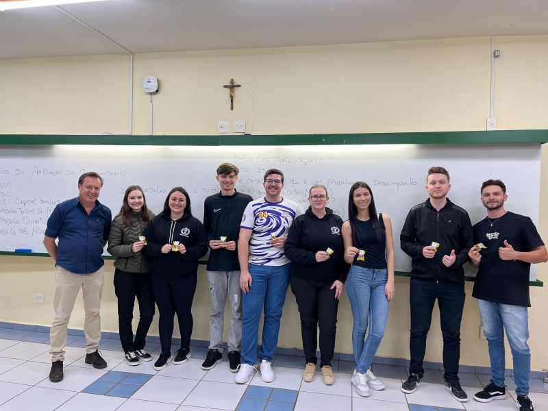 Alunos e professores comemoraram o Dia do Contador na FAG Toledo