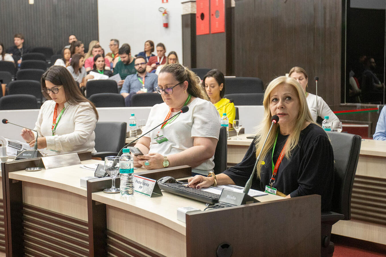 Com investimento de 33,97% do orçamento, Saúde presta contas na Câmara