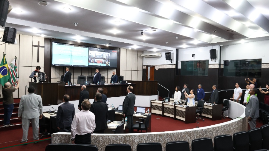 Em primeiro turno, vereadores aprovam a inserção de três datas no Calendário Oficial