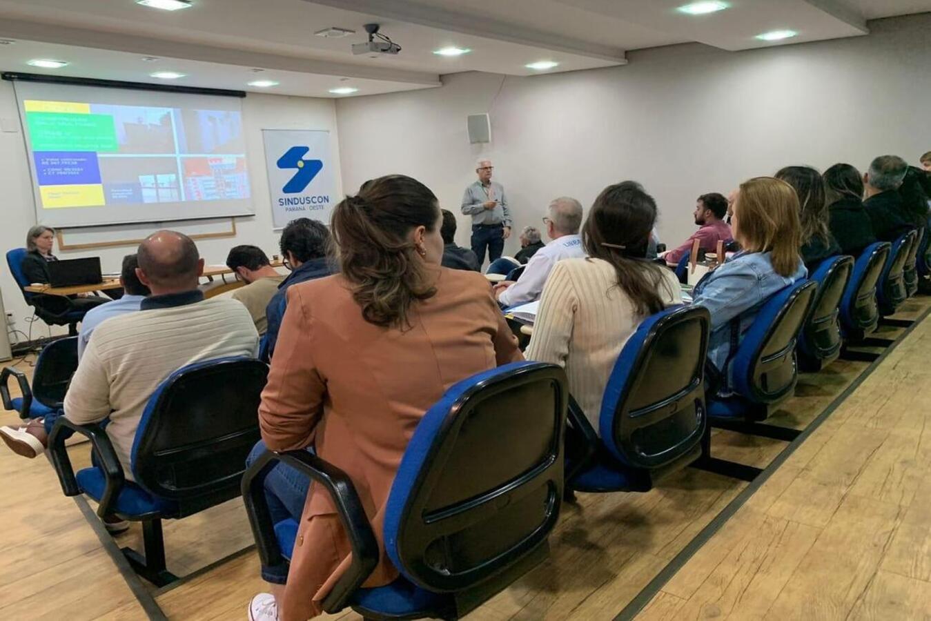 Prefeitura de Toledo apresenta projetos voltados ao setor da construção