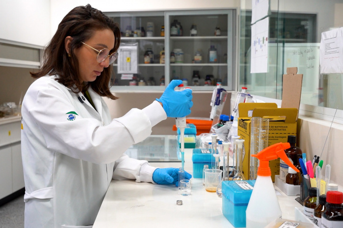 Intoxicação por metanol: análises da Polícia Científica contribuem com investigações