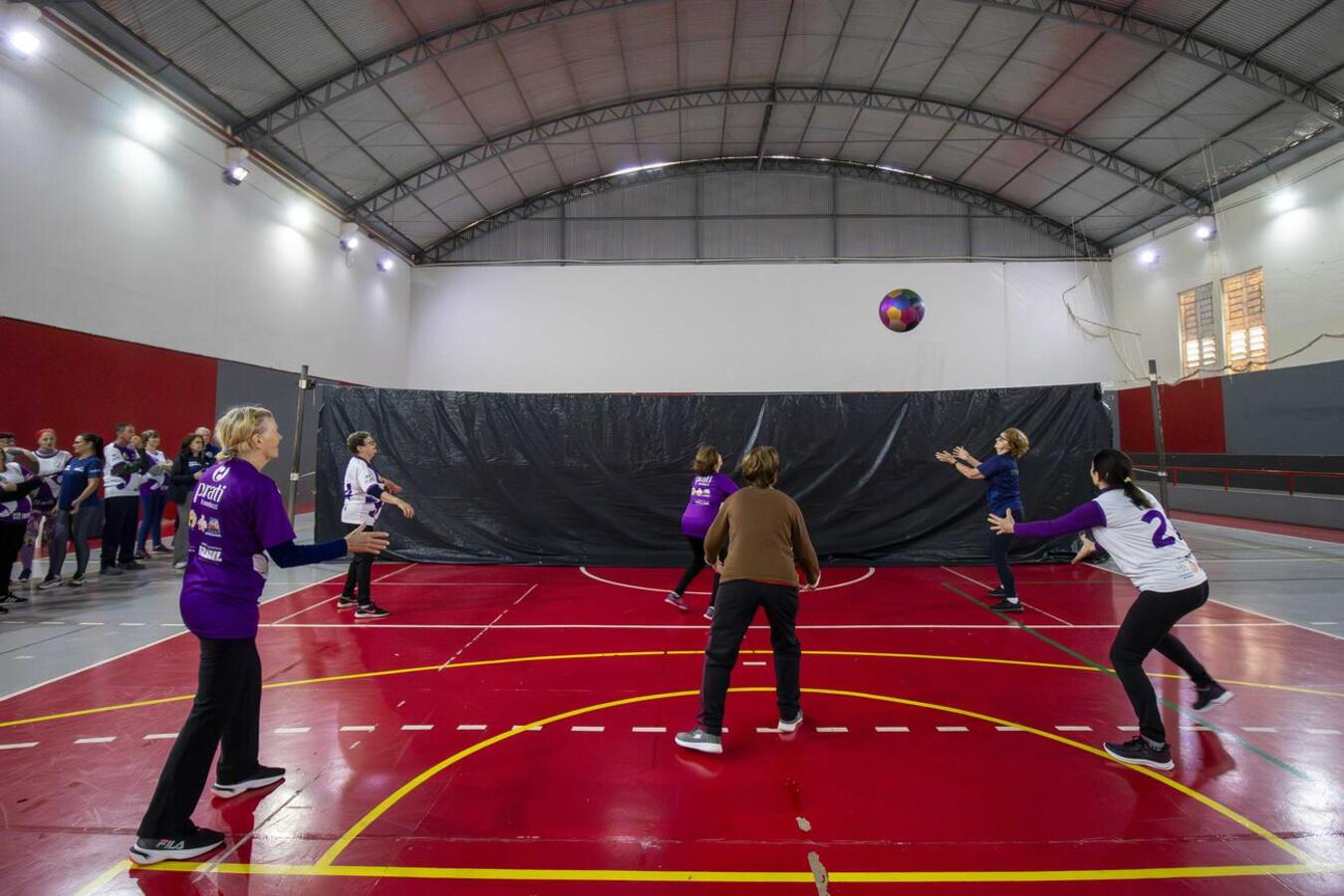 Toledo recebe o Primeiro Torneio Regional de Vôlei no Escuro