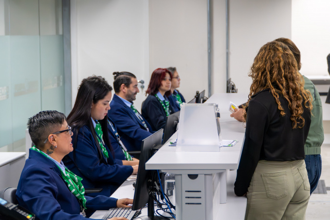 De estágio a cadastro de fornecedores: Estado amplia serviços no Poupatempo Paraná