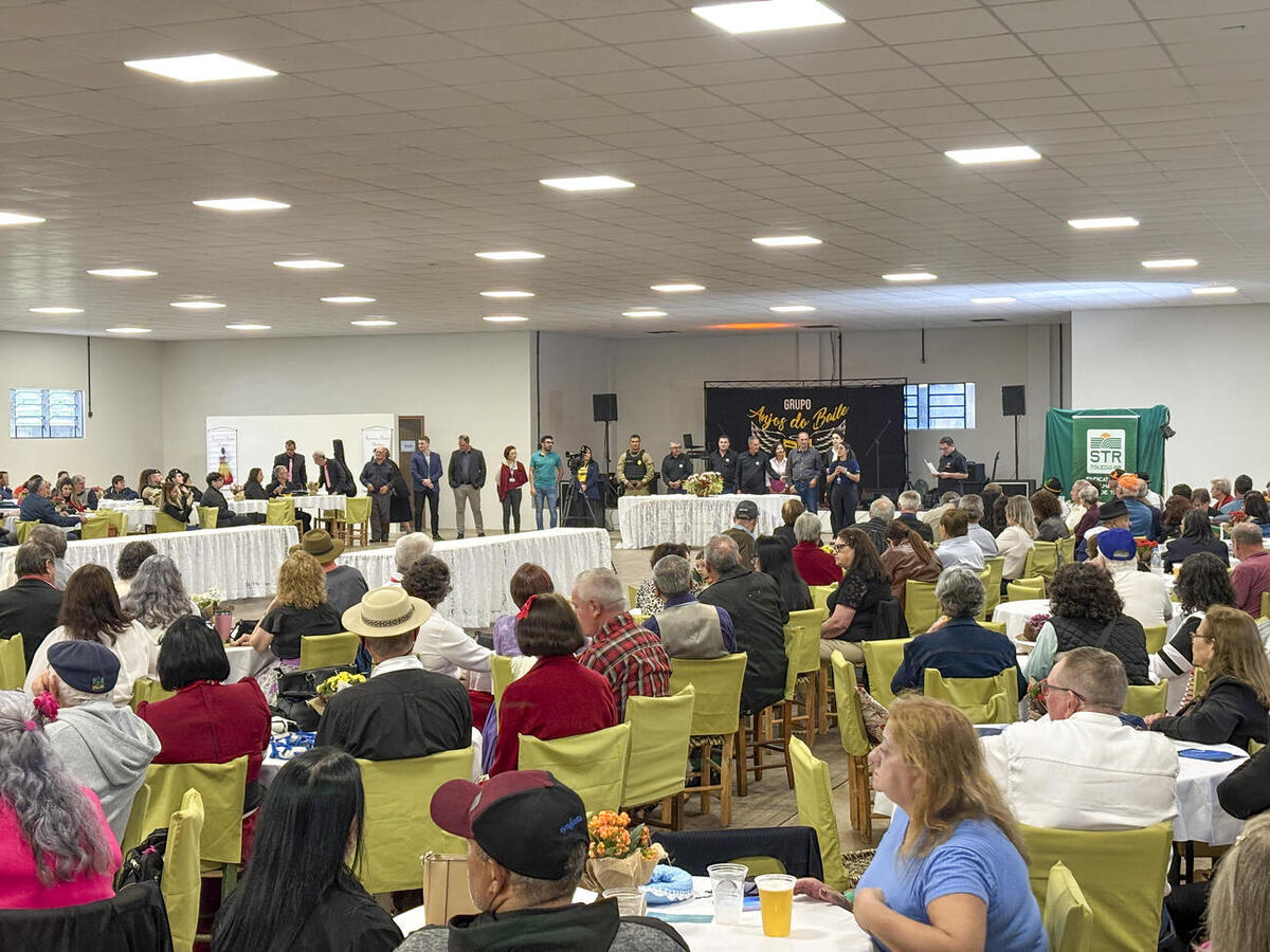 Prefeitura de Toledo participa do Encontro da 3ª Idade do Sindicato do Trabalhadores Rurais