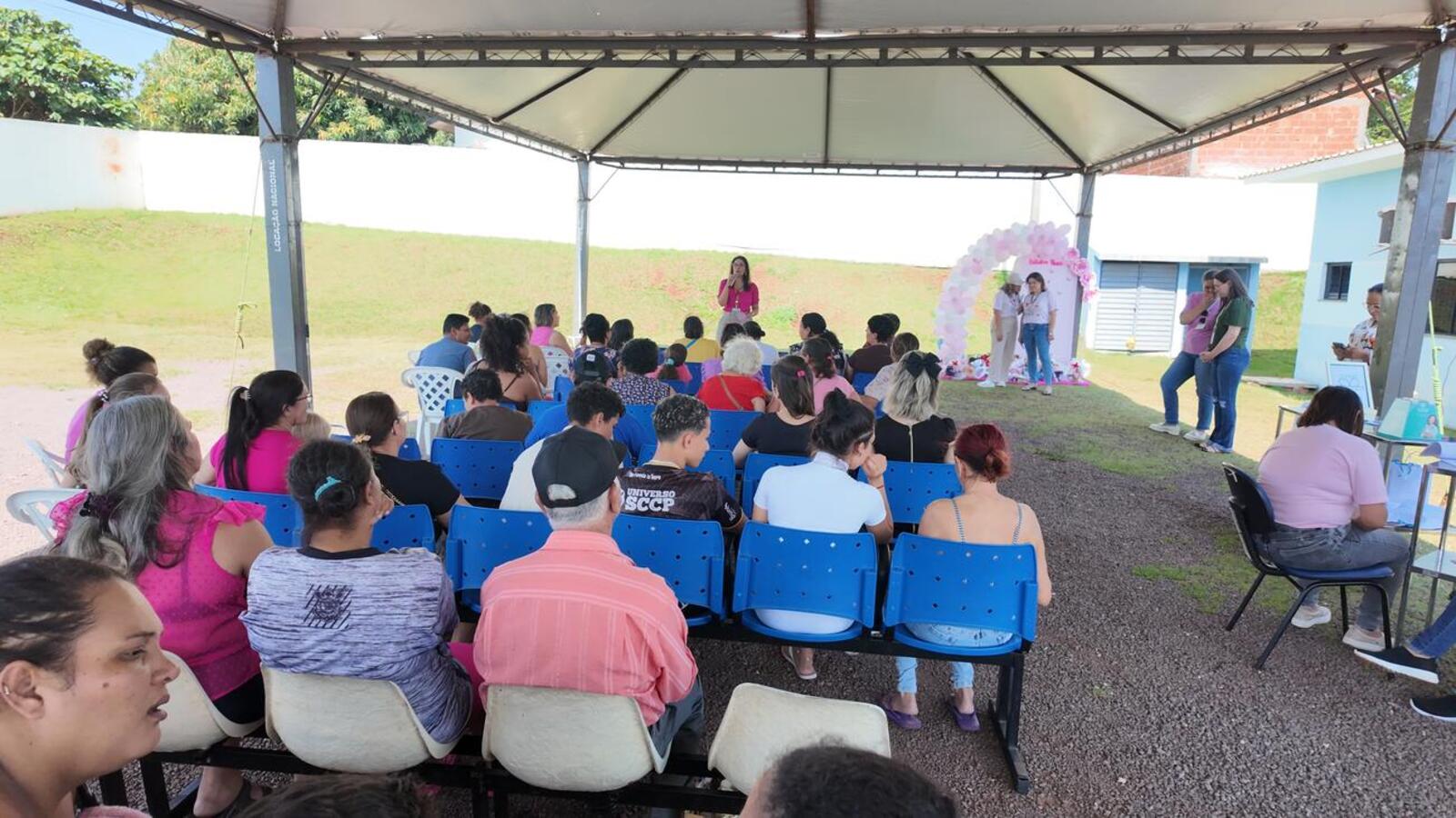 Outubro Rosa leva informação e autocuidado à UBS do Jardim Santa Clara IV