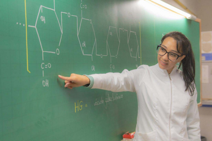 Universidades estaduais do Paraná têm salto de 26% no número de professores com doutorado