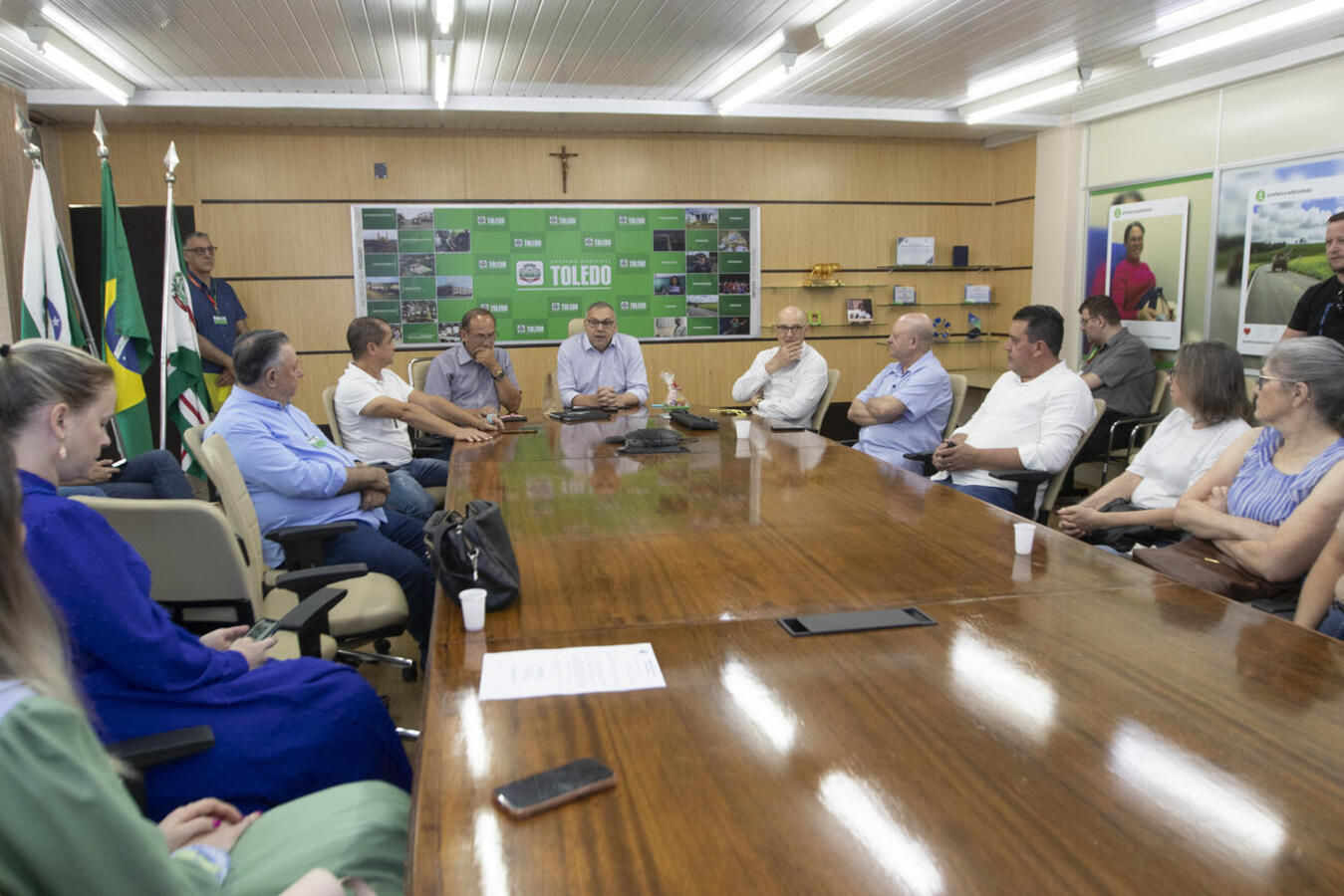 Novas leis reconhecem prendas, artesãos e Campeonato do Comércio do Jardim Panorama