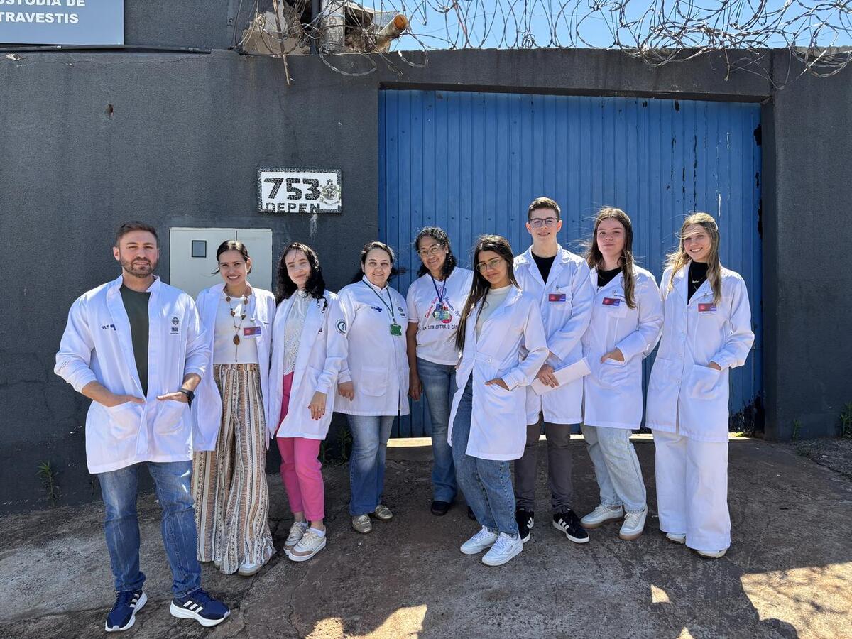 Equipe do Centro de Saúde aborda saúde mental na Unidade Prisional de Toledo