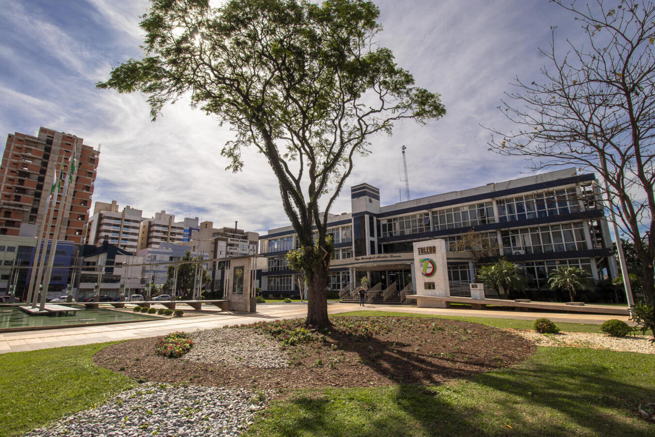 Confira o que Abre e Fecha no Dia do Servidor Público