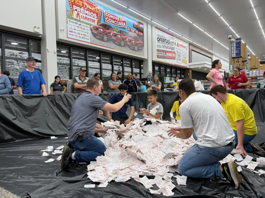 Confira quem ganhou o primeiro carro zero km do Festival de Prêmios Allmayer