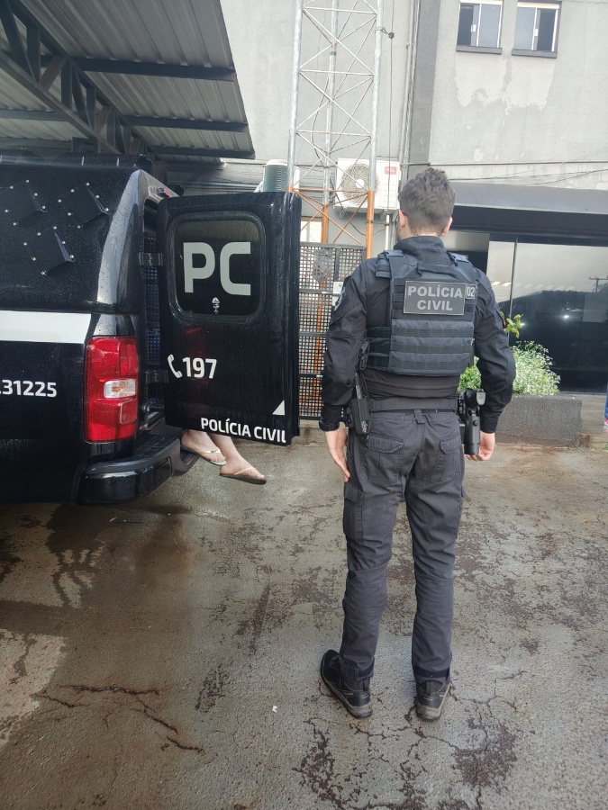 Polícia Civil prende em Toledo indivíduo investigado por homicídio em Ubiratã