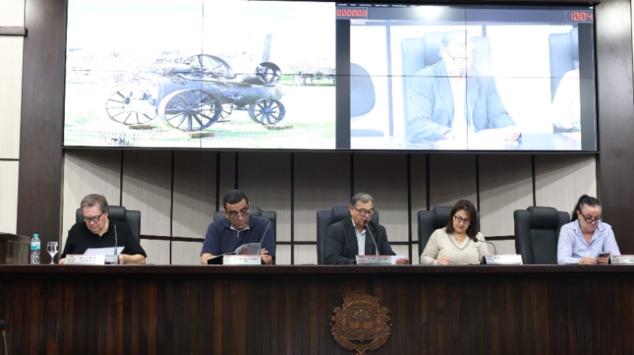 Comissão Especial da Câmara de Toledo discute alterações no sistema viário do município em Audiência Pública