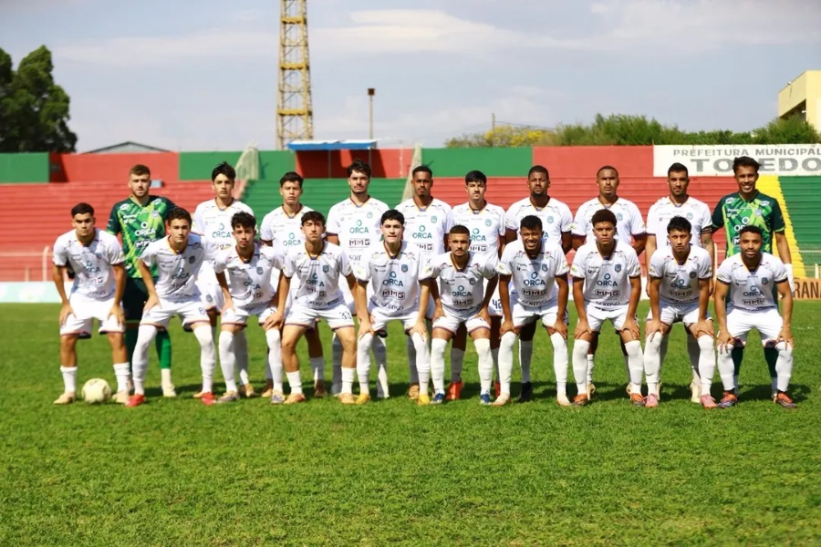 Oeste Brasil FC volta à disputa da Terceira Divisão Paranaense após punição ao Grêmio Maringá, que pretende paralisar o Campeonato