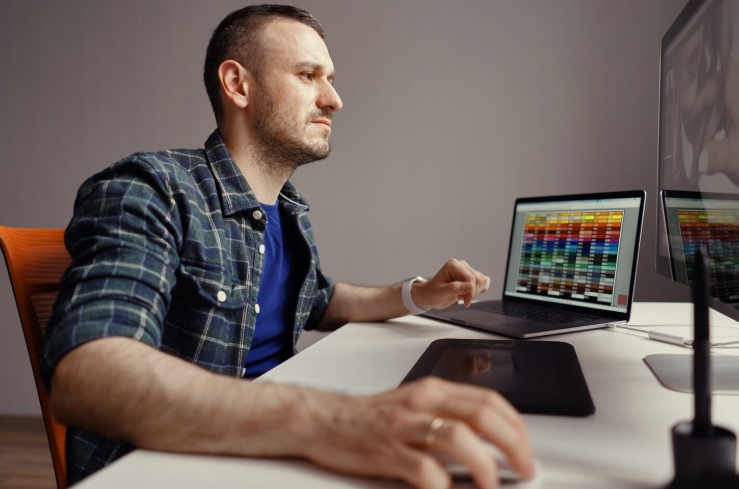 Exemplos de slogans poderosos para flyers: Como fazer sua mensagem grudar