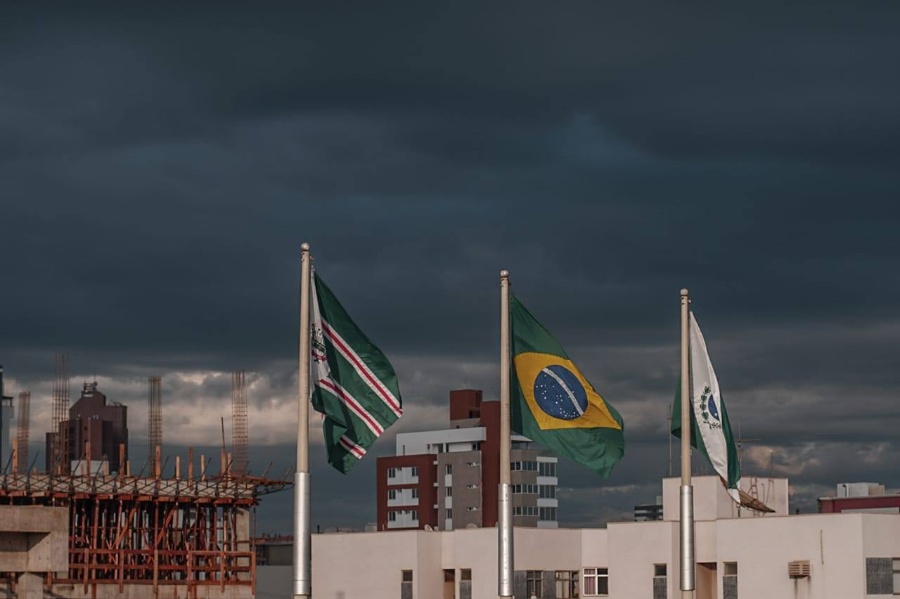 Prefeitura de Toledo recebe alerta do TCE-PR por gasto com pessoal e nega risco fiscal: ???Finanças controladas???