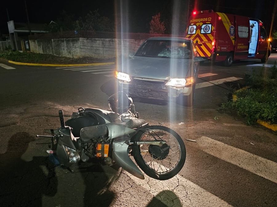 Motociclista fica ferido após colisão entre Vectra e Biz no Jardim Coopagro