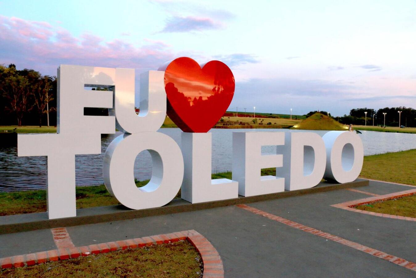 Toledanos poderão escolher o local do novo letreiro 'Eu amo Toledo'