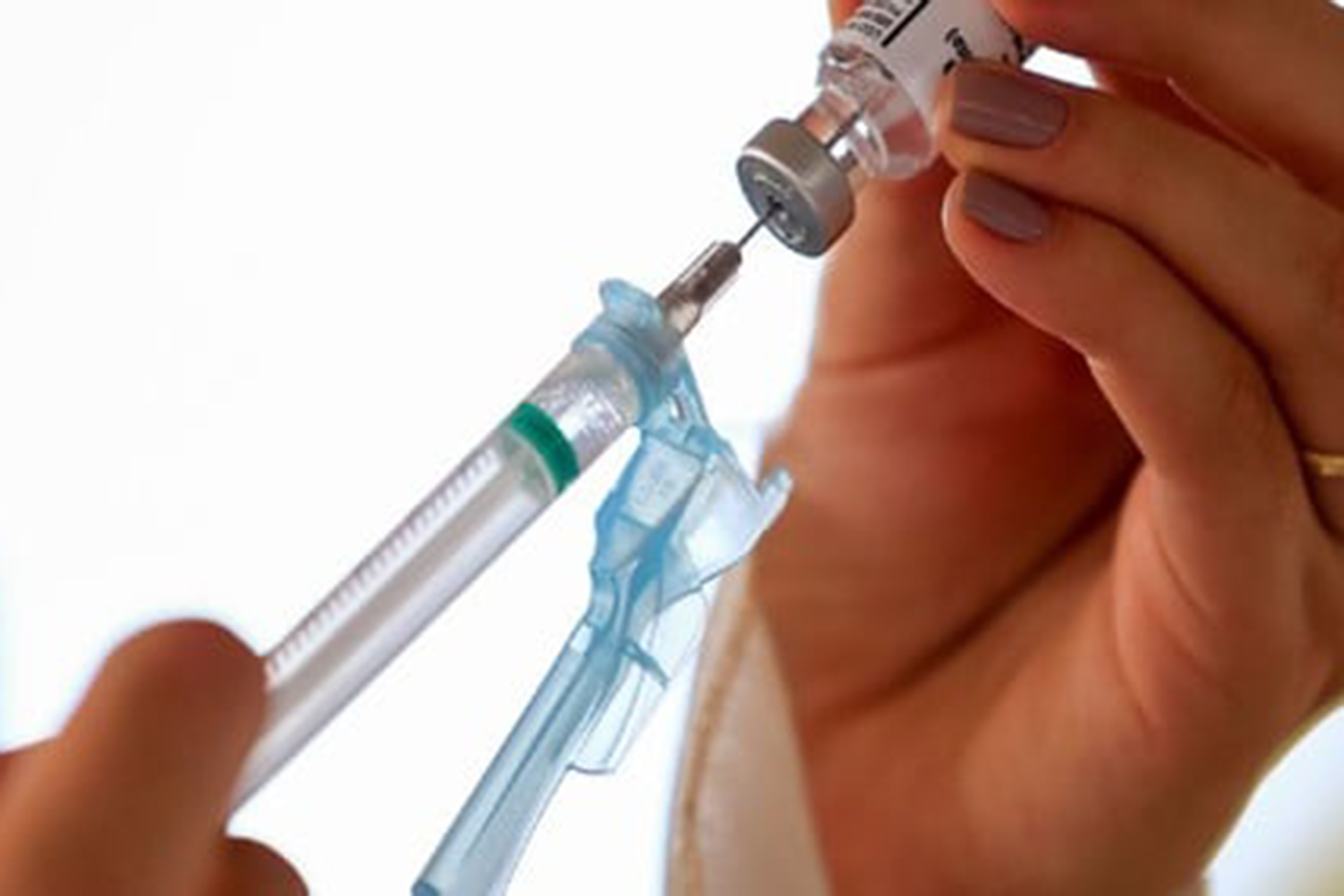 Brasil apresenta planos à coalizão global para vacinas e medicamentos