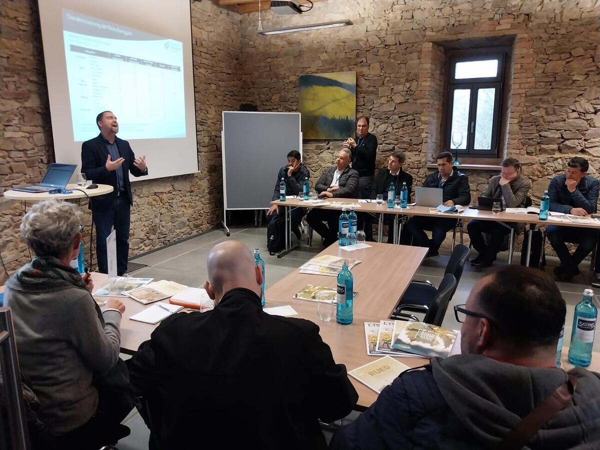 Prefeito de Toledo participa de missão técnica à Alemanha e Finlândia