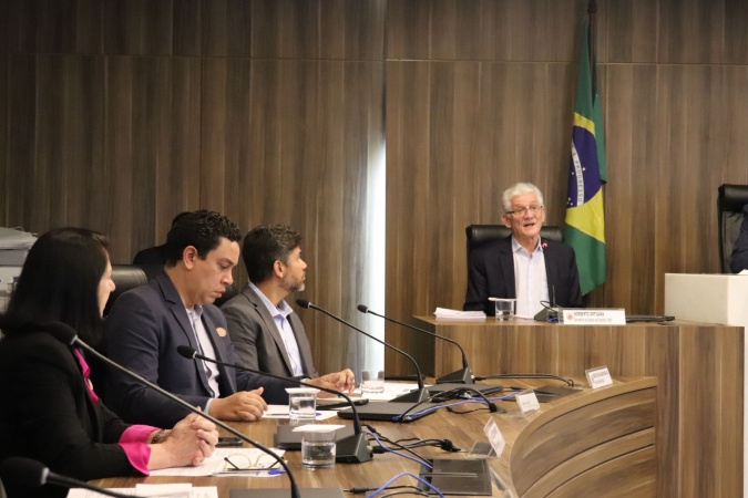 Fazenda discute orçamento de R$ 81,6 bilhões para 2026 em audiência pública na Alep