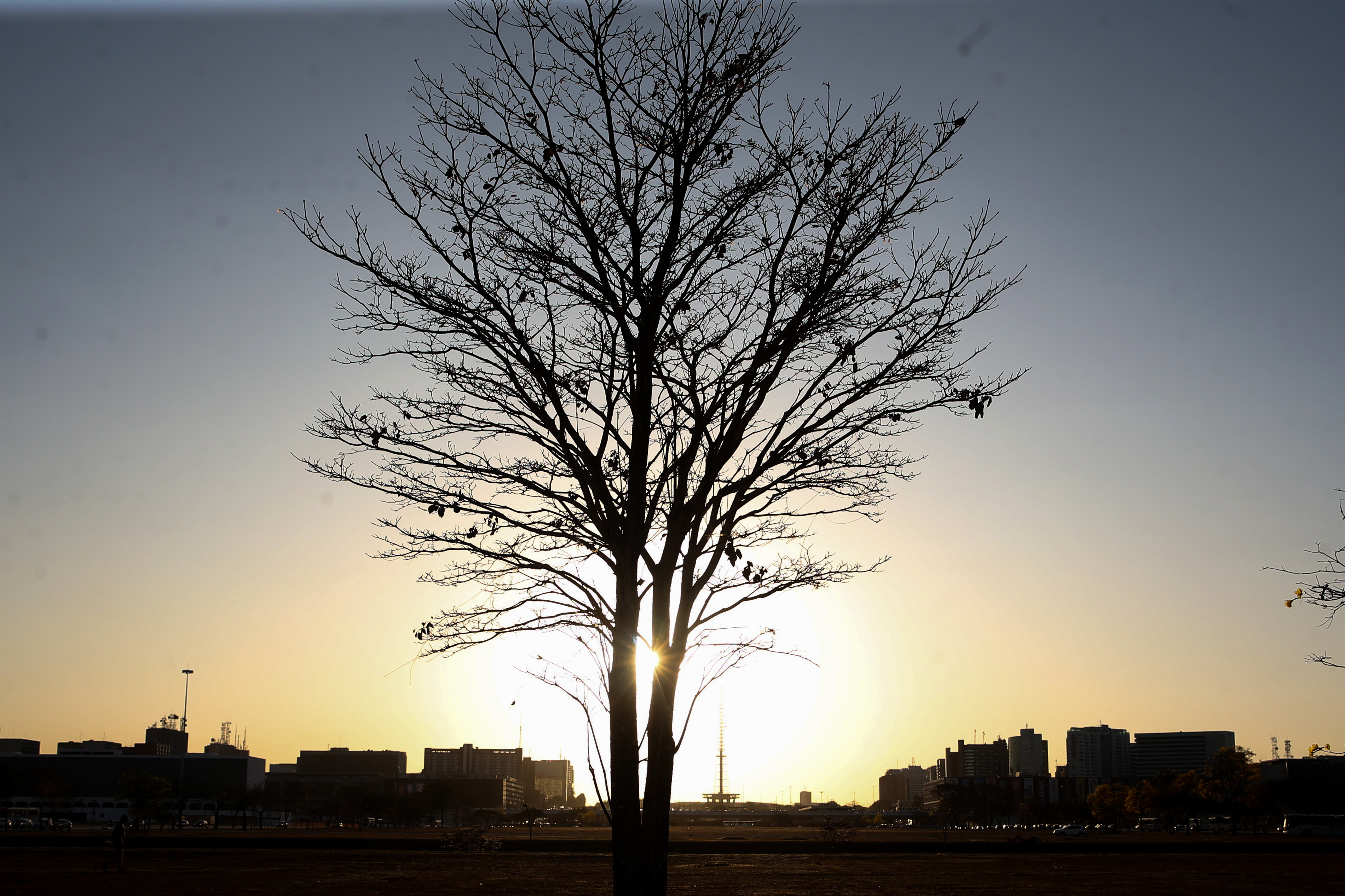 Cientista alerta para risco de aquecimento global por longo tempo