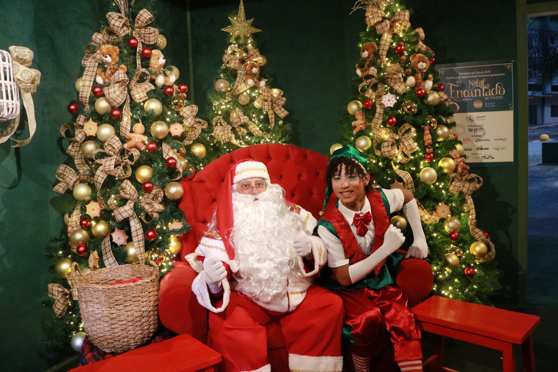 Casa do Papai Noel é oficialmente aberta na Praça Willy Barth