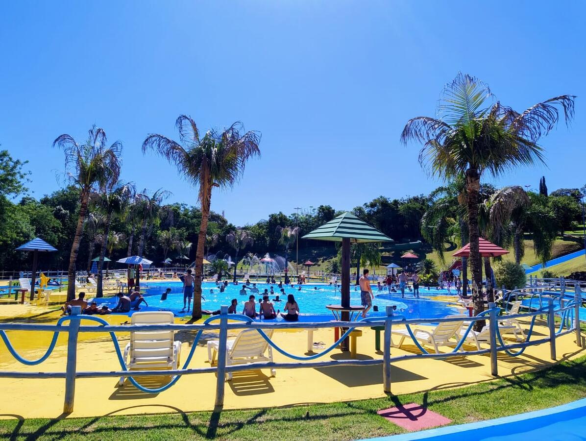 Projovem e Florir Toledo promovem dia de integração no Parque Temático das Águas