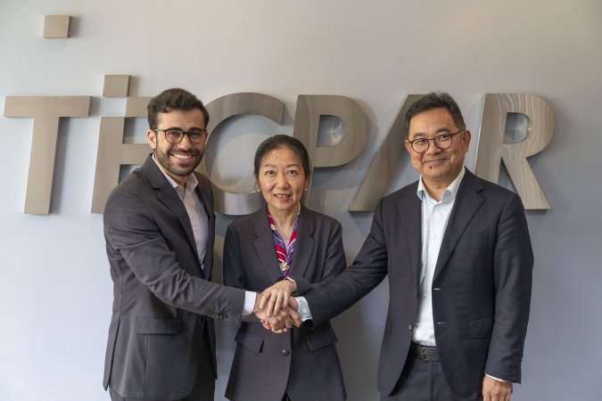 Tecpar e Sinovac iniciam trabalhos para produção de vacinas para o SUS no Paraná