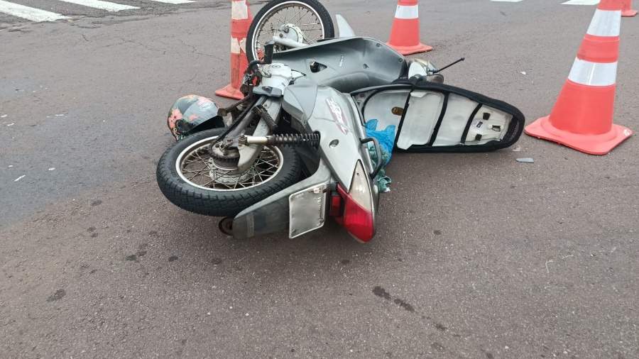 Colisão no Jardim Europa deixa mulher ferida