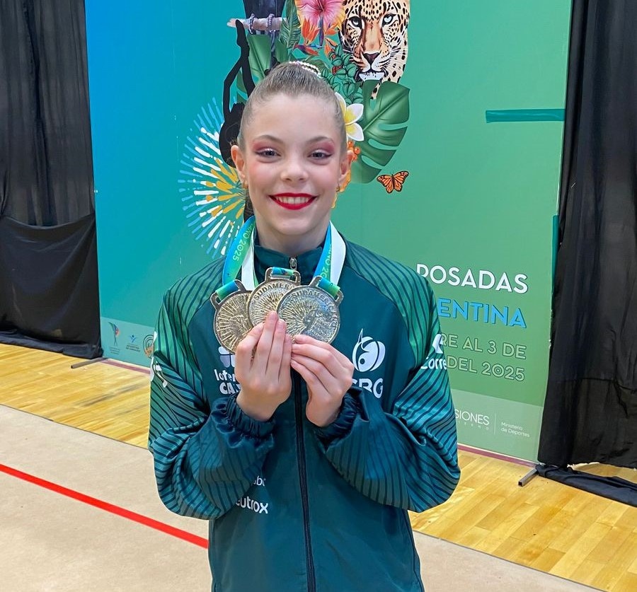 Júlia Lorenzatto, de Toledo, conquista três medalhas de ouro no Sul-americano de Ginástica Rítmica