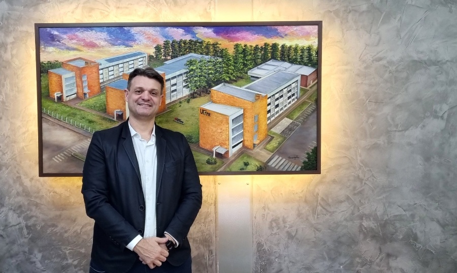 Elder Schemberger é reconduzido como diretor-geral do Campus Toledo da UTFPR para o mandato 2026-2029