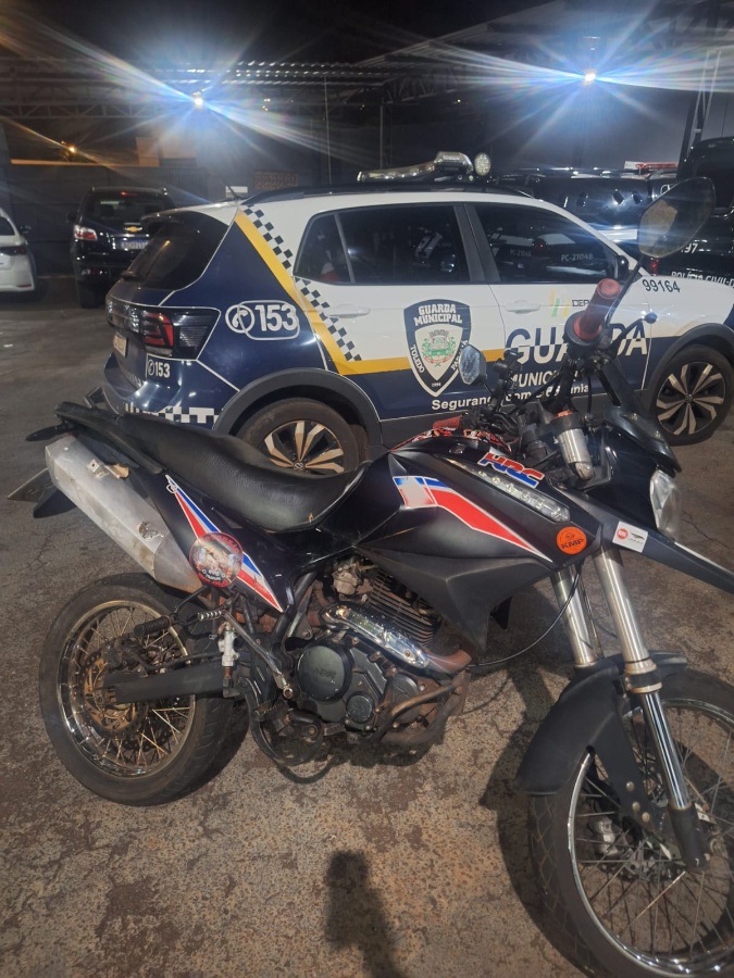 Guarda Municipal recupera motocicleta com alerta de furto em frente a Cmei em Toledo