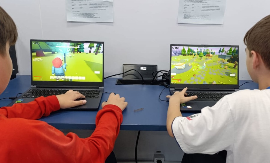 Paraná transforma Educação Fiscal em experiência jogável no Roblox