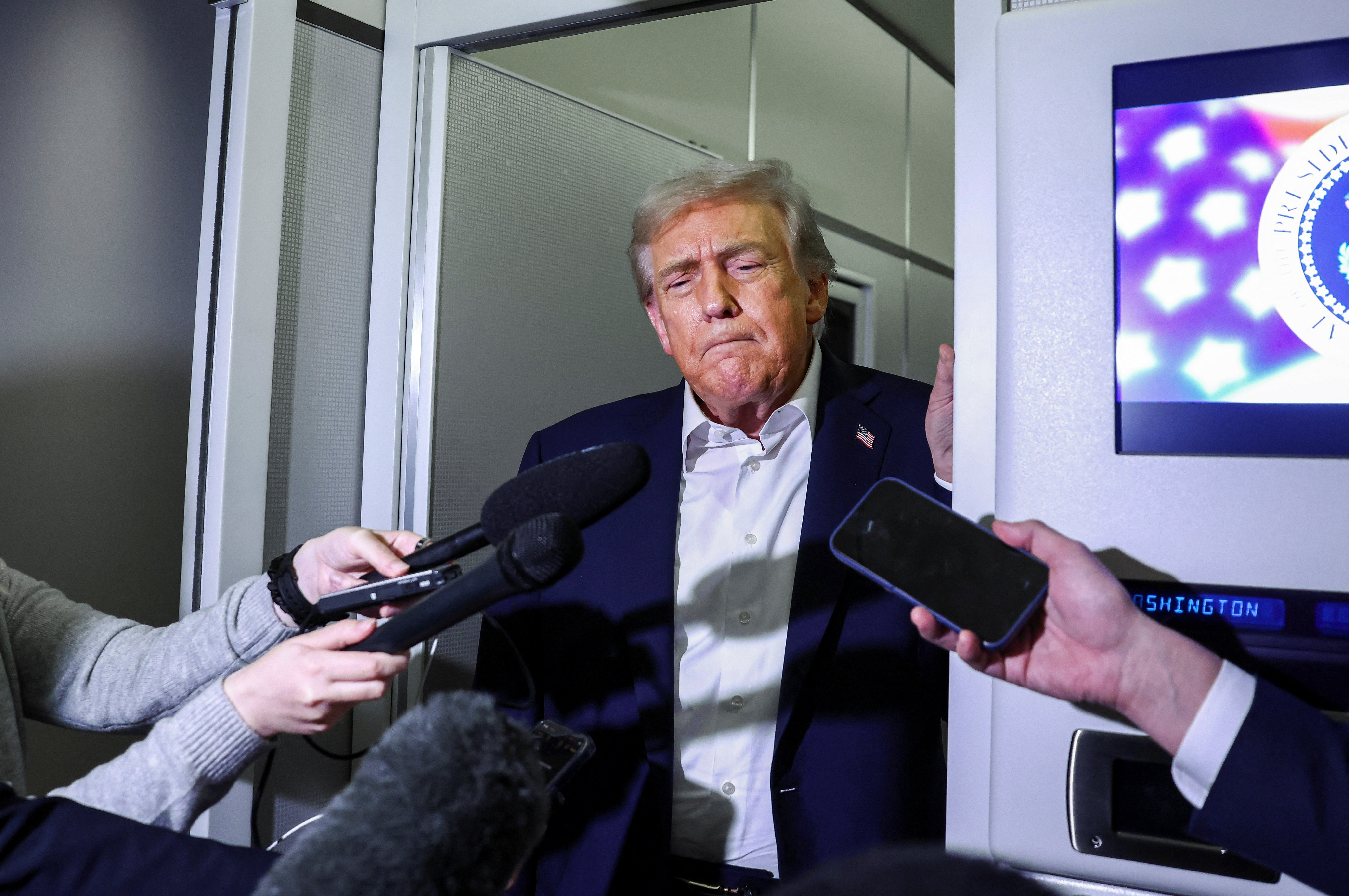 Trump confirma conversa com Nicolás Maduro