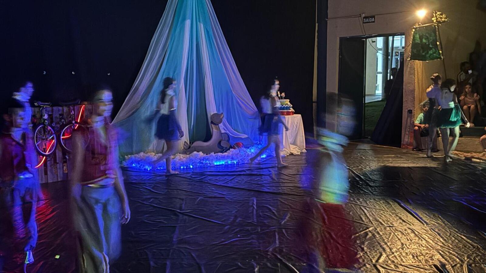 Circo da Magia comemora aniversário com espetáculo 'Elora'