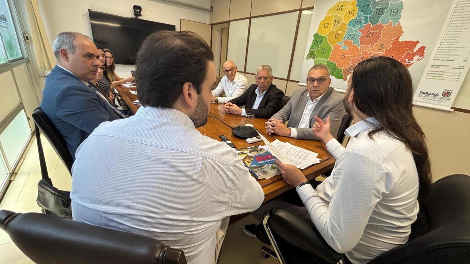 Reunião em Curitiba esclarece pontos sobre momento do Hospital Regional de Toledo