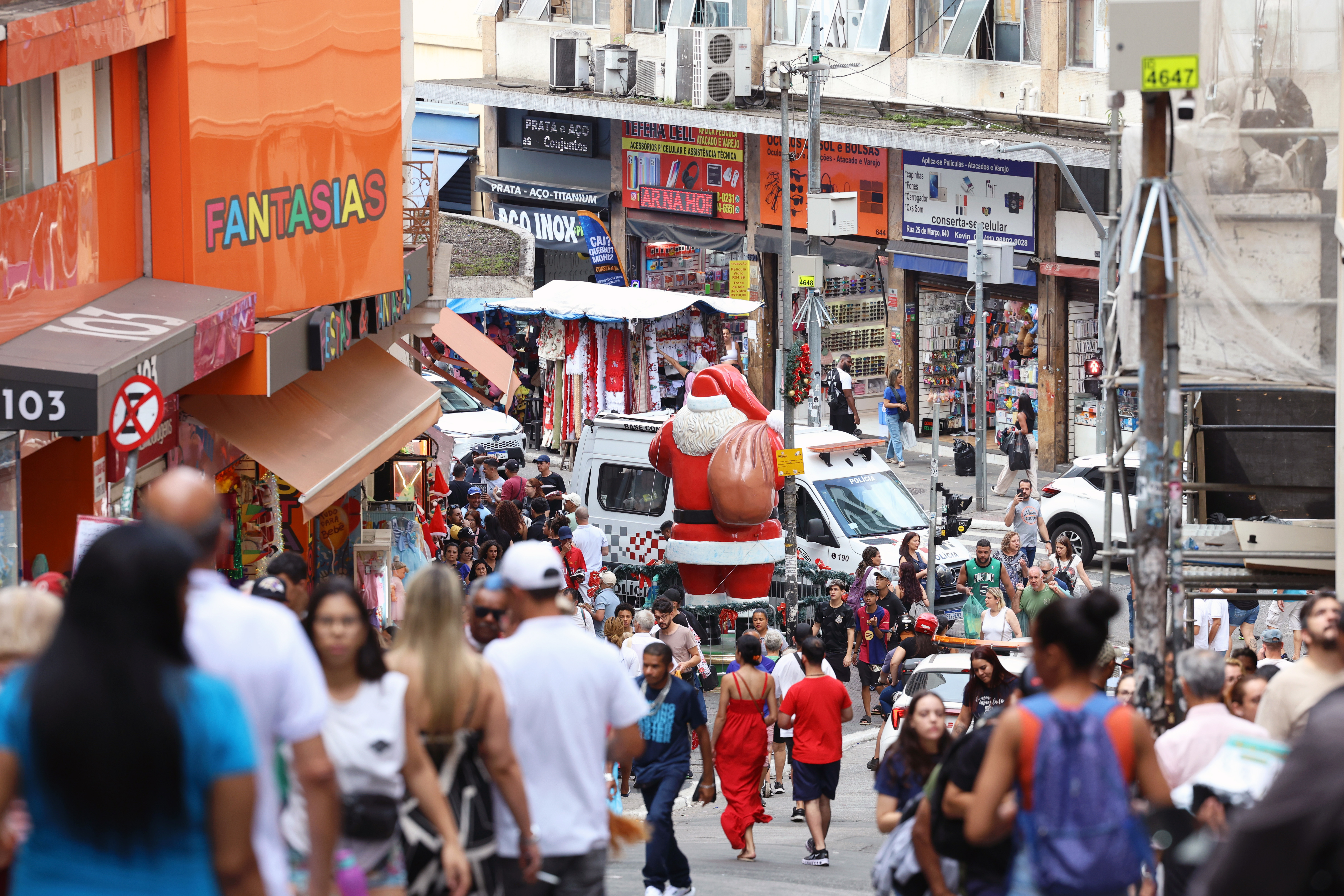 Novo salário mínimo será de R$ 1.621,00 em 2026