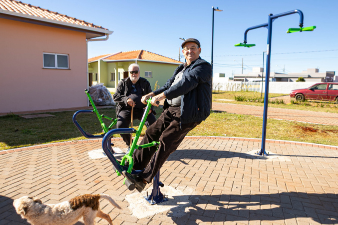 Com programas pioneiros, Paraná se consolida como referência no cuidado à pessoa idosa