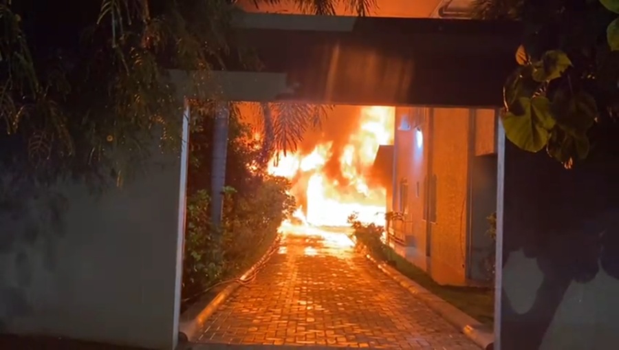 Incêndio destrói edícula da Casa Paroquial em Ouro Verde do Oeste