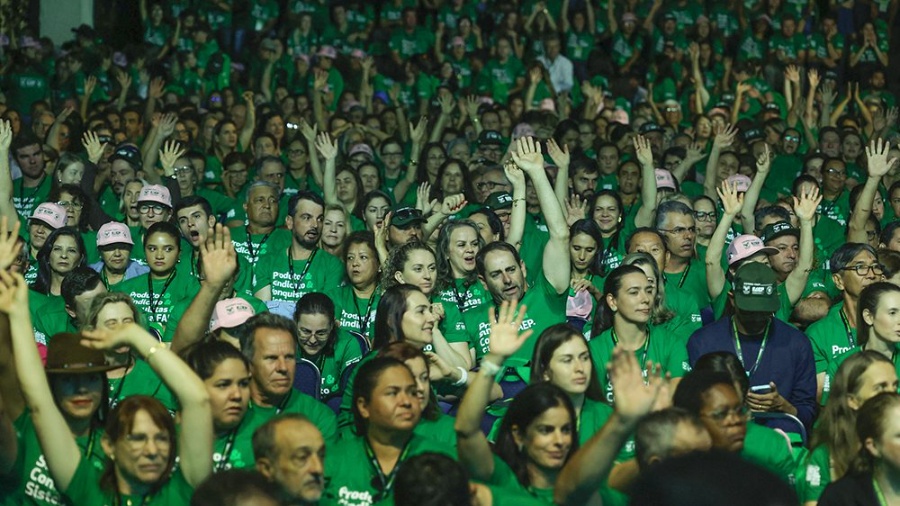 Sindicato Rural de Toledo marca presença no Encontro de Líderes Rurais do Paraná