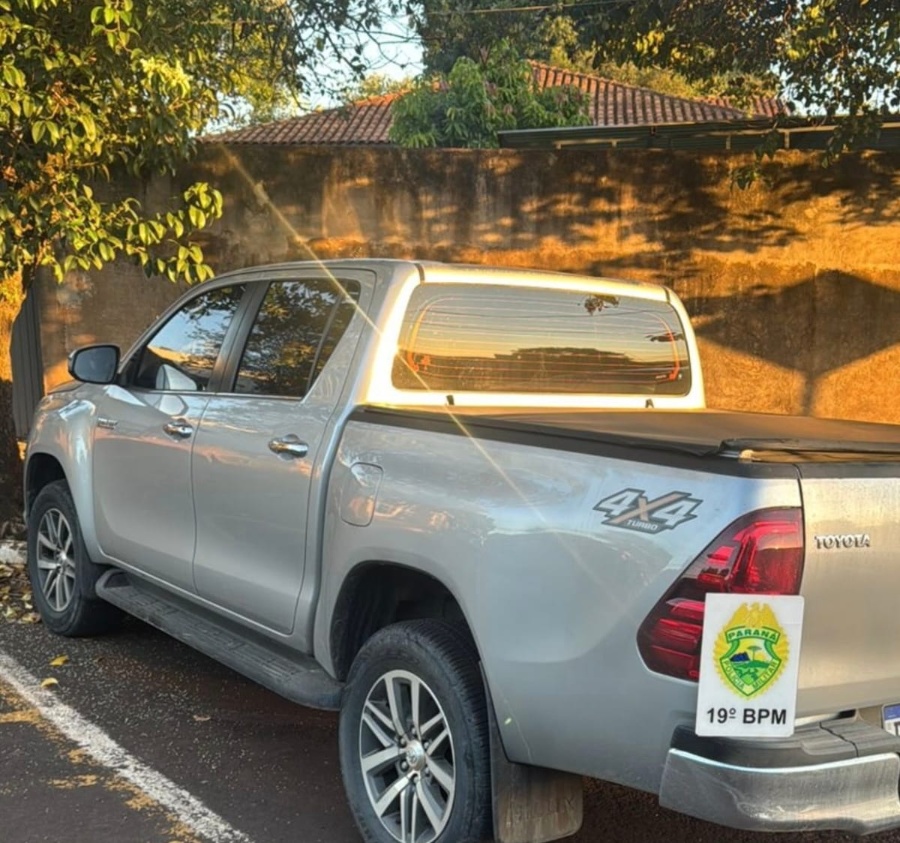 PM de Toledo recupera caminhonete furtada em Santa Catarina e prende condutor