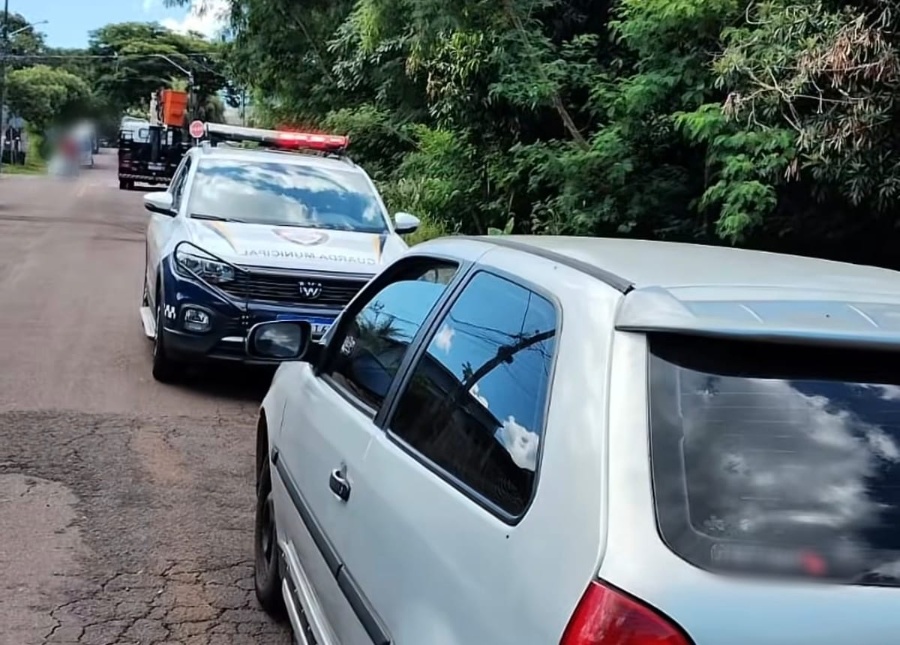 VW Gol com alerta de furto é localizado pela Guarda Municipal no Centro de Toledo