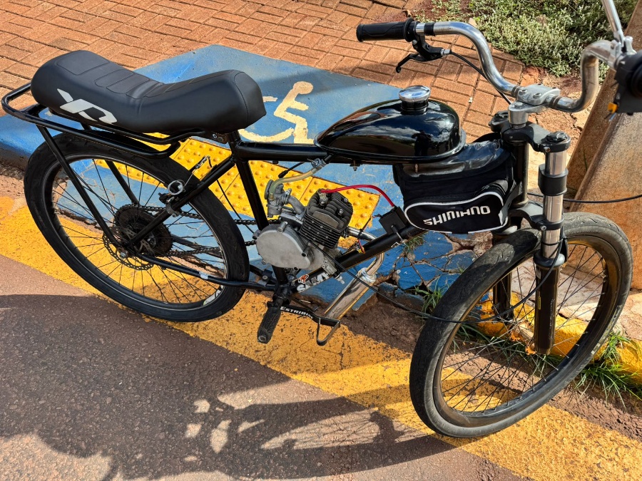 Guarda Municipal apreende bicicleta motorizada conduzida por adolescente no Jardim Europa