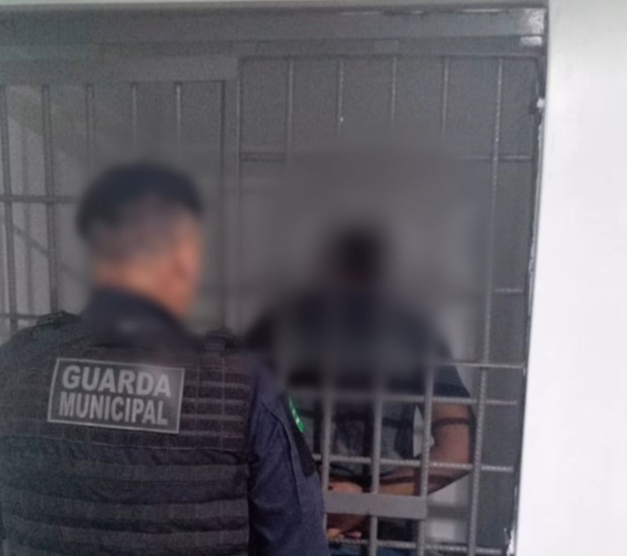 Homem em situação de rua é detido após ameaçar guarda municipal na Rodoviária de Toledo