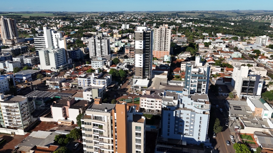 Lojas de Toledo passam a atender em horário estendido a partir desta sexta-feira (12)