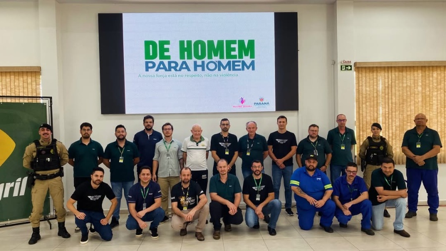 Patrulha Maria da Penha realiza palestras de conscientização sobre violência doméstica em Guaíra